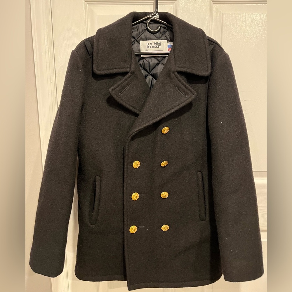 U.S. 740N Pea Jacket size 40 Schott NYC Made In USA with Officers Gold Buttons